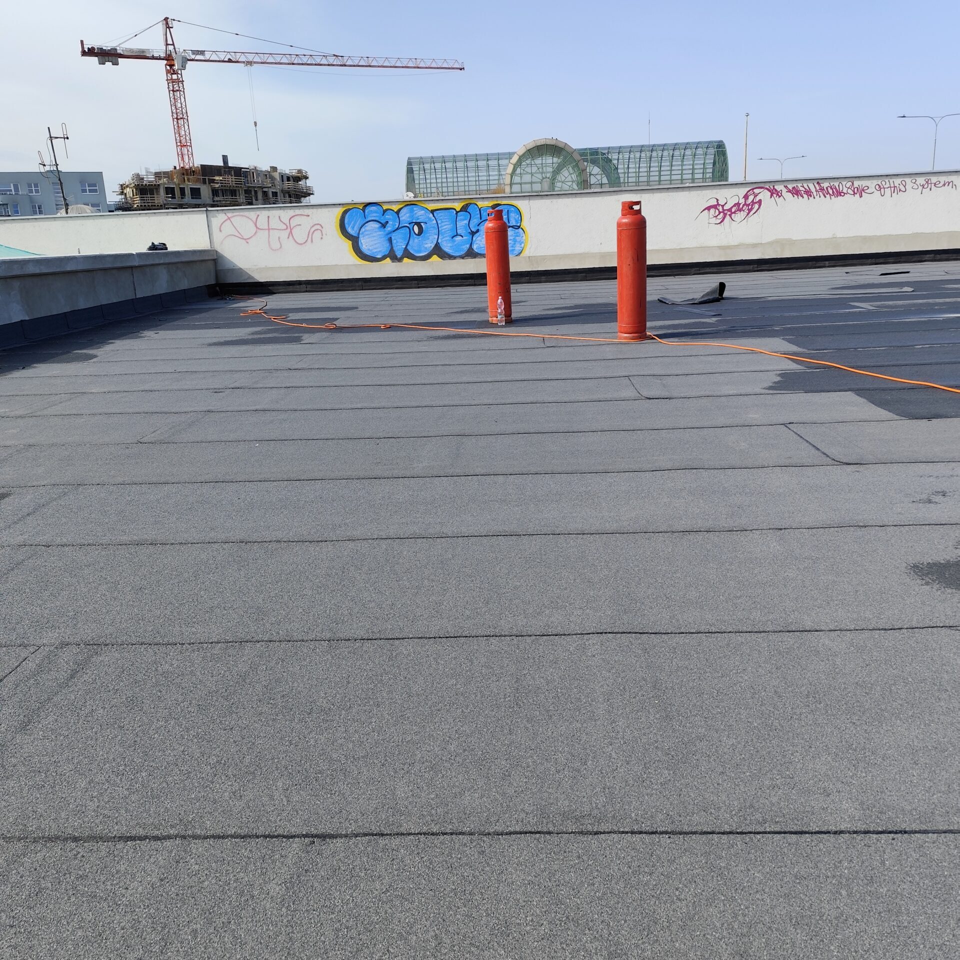 Akce Černý Most- garáže, ve spolupráci s firmou- P-Plast a HOCHTIEF.